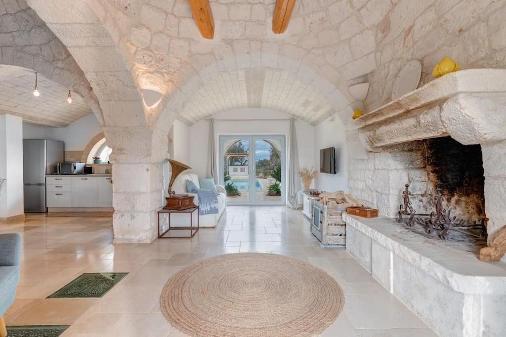 Trulli Gianpaolo - Luxury Villa Ostuni Exterior photo